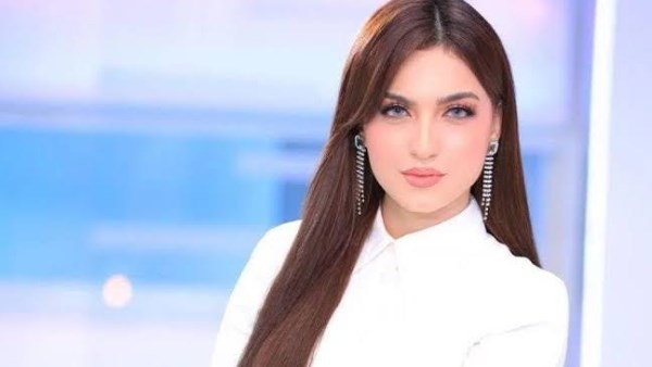 ياسمين عز