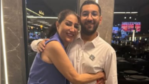 وفاء عامر