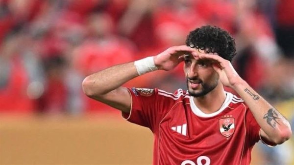 إعلامي يفجر مفاجأة بشأن مستقبل وسام أبو علي مع الأهلي