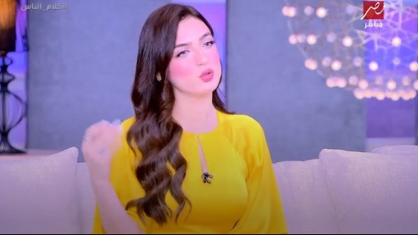 ياسمين عز: بيعي دبلتك وهاتي زبادي لجوزك حطيهاله في التلاجة يا ماما