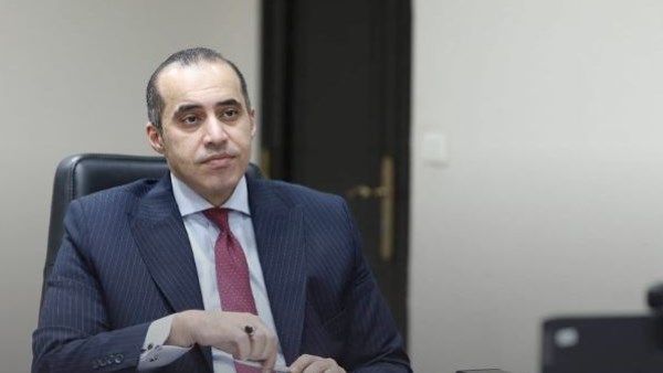 وزير الشؤون النيابية 
