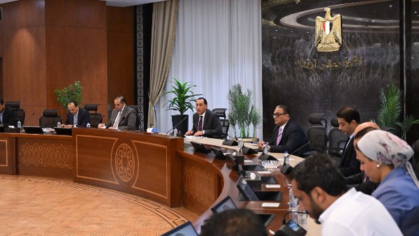 قبل انتهاء قانون الإيجار القديم.. وزير الشؤون النيابية: توفير السكن البديل للمستحقين التزام قانوني