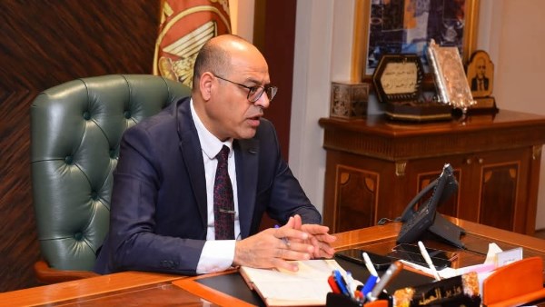 وزير العمل 