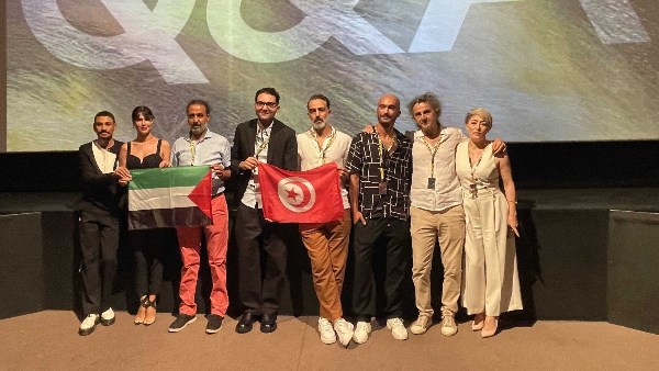فيلم اغتراب