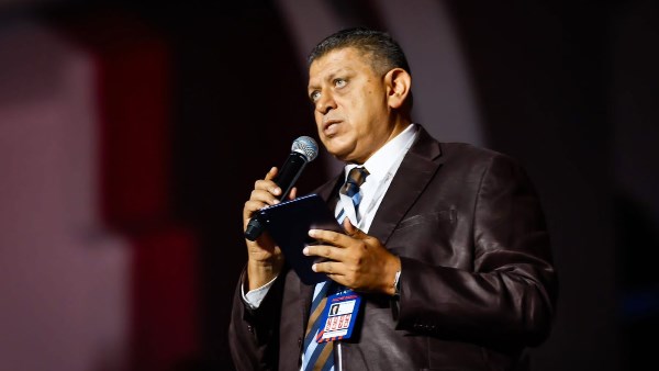 خالد فتحي