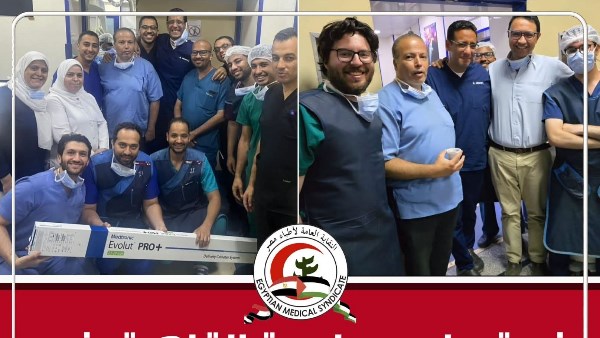 الفريق الطبي بقسم طب الحالات الحرجة بمستشفيات جامعة القاهرة 