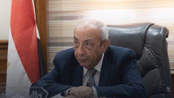 طارق النبراوي نقيب المهندسين 