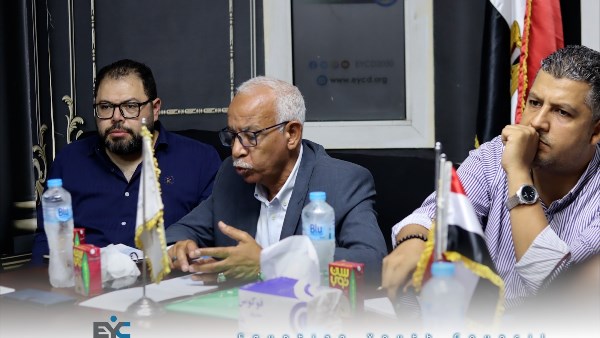 عبد المنعم الجمل رئيس الاتحاد العام لنقابات عمال مصر 