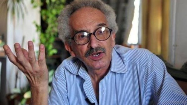 كلام الدنيا لا يكفي تعبيرا عن حزني.. إبراهيم عبدالمجيد يودع صنع الله إبراهيم
