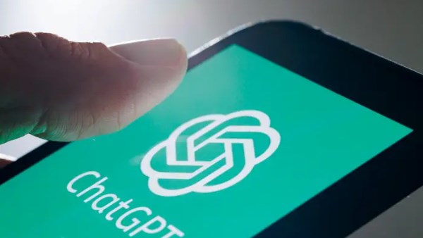 خدعة خفية فى ChatGPT تكشف أسرارك على العلن