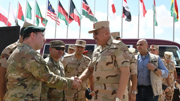 رئيس الأركان يتفقد الإستعدادات النهائية لإستضافة فعاليات تدريب النجم الساطع 2025