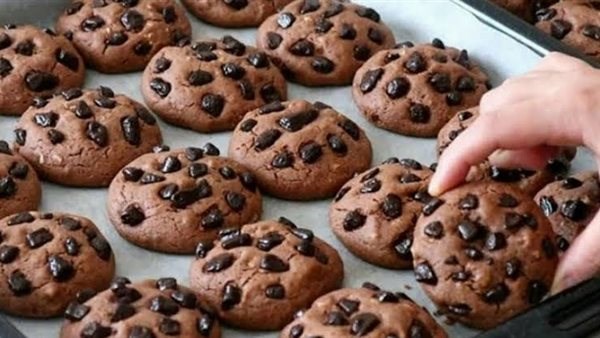  ببيضة واحدة..طريقة عمل كوكيز الشكولاتة
