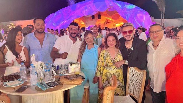 الهام شاهين و ليلى علوى