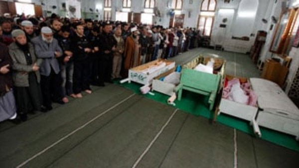 ما ثواب صلاة الجنازة على أكثر من متوفى مرة واحدة؟.. الإفتاء توضح