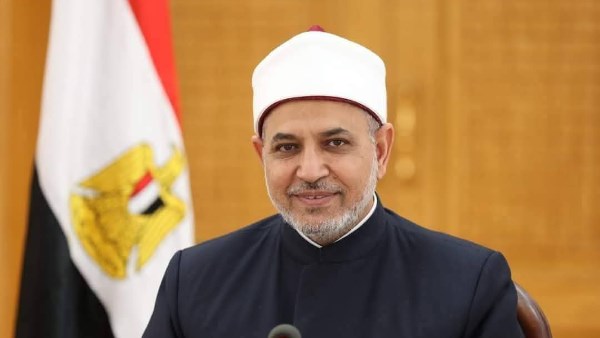 الدكتور سلامة داود 