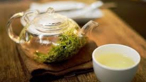 أشخاص ممنوعين من شرب الشاي الأخضر