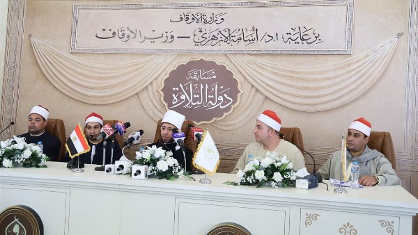 وزير الأوقاف يتفقد لجان التصفيات من مسجد عمرو بن العاص