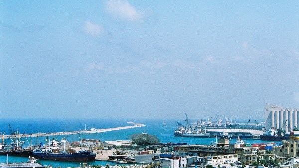 مرفأ بيروت