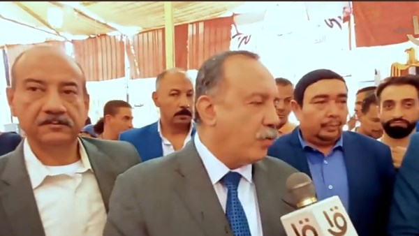 محافظ أسيوط: إقبال واضح من الكبار والنساء والشباب في انتخابات الشيوخ