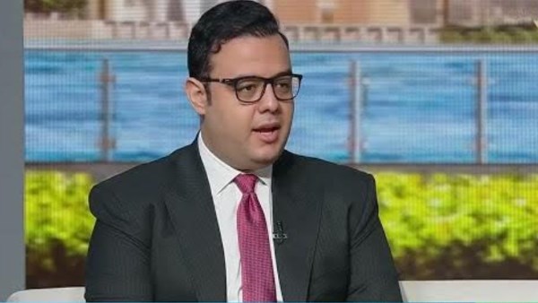 مصطفى عز العرب، مساعد وزير الشباب والرياضة
