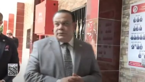 رئيس الهيئة الوطنية للانتخابات يدلي بصوته في انتخابات مجلس الشيوخ.. فيديو