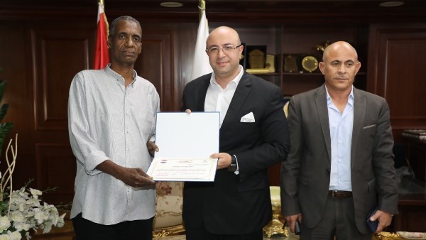 طارق محمد عامل المزلقان