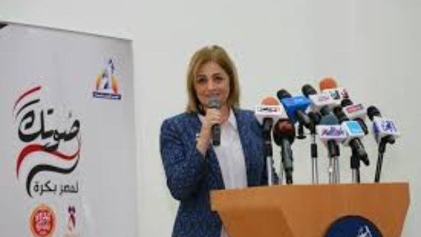  الدكتورة إيزيس محمود، مدير غرفة العمليات لمتابعة الانتخابات، بالمجلس القومي للمراة