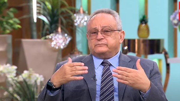 الدكتور أحمد زايد، مدير مكتبة الاسكندرية