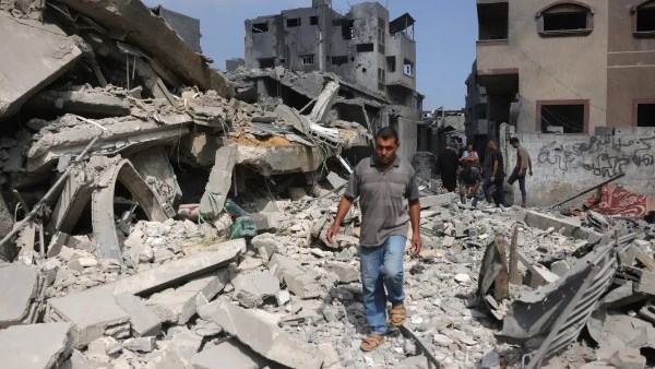 خبير: مصر تواصل اتصالاتها لوقف إطلاق النار في غزة.. وماكرون أكد رفضه لاجتياح القطاع
