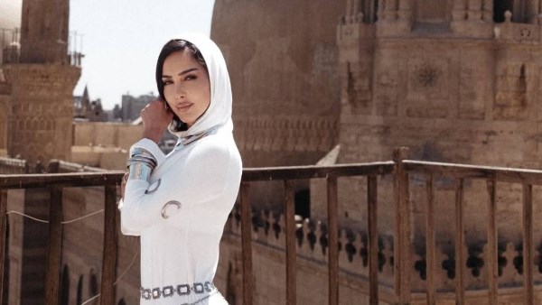 بسبب الغناء فى خلفية مسجد .. هجوم شرس على بسمة بوسيل | تفاصيل