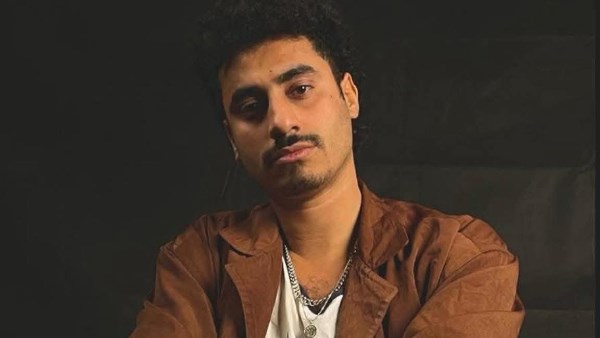 إبرام طالب بمعهد الفنون المسرحية 