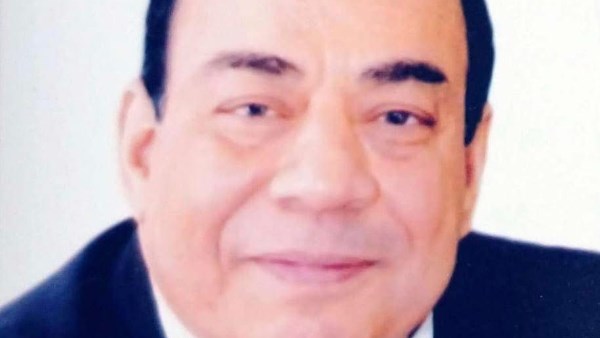الفنان أحمد رشوان 
