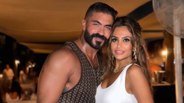 خالد سليم وزوجته 