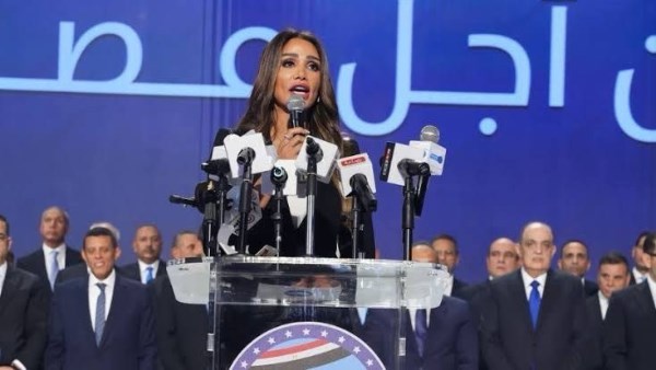 إنچي نصيف: تمكين المرأة وحل قضايا المواطن على رأس أولوياتي بمجلس الشيوخ