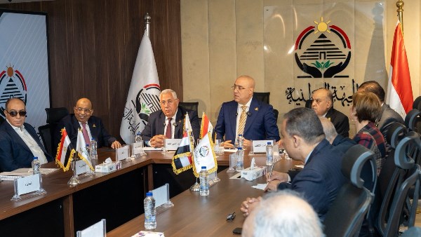 اجتماع حزب الجبهة الوطنية
