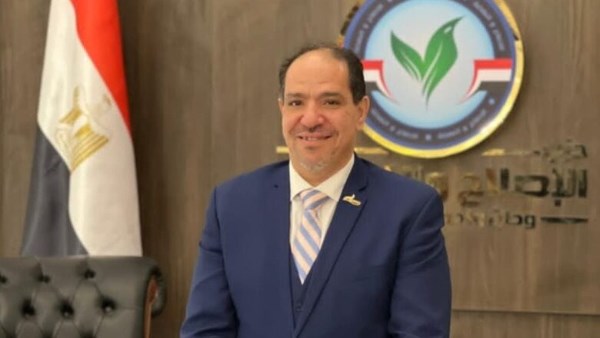  المستشار نشأت عبدالعليم، عضو الأمانة العامة بحزب “الإصلاح والنهضة”، وأمين تنظيم محافظة أسيوط بالحزب