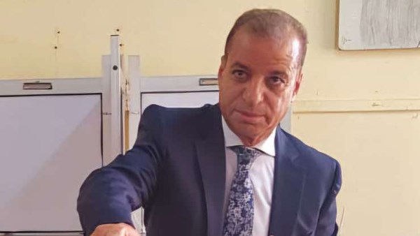 المستشار محمود اسماعيل عتمان الامين العام لمجلس الشيوخ  يدلي بصوته