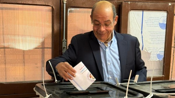 شردي يدلي بصوته في اليوم الثاني للانتخابات