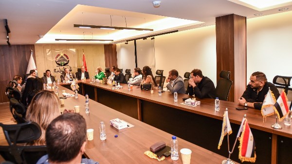 أمانة الإعلام بالجبهة الوطنية تبحث الاستعداد لانتخابات مجلس النواب.. صور