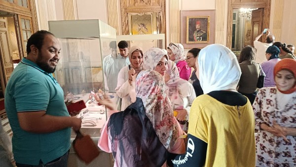 انطلاق مبادرة هويتنا إسكندراني بجولة سياحية إلى متحف المجوهرات الملكية