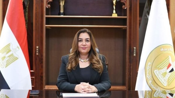 بكلمات مؤثرة.. وزيرة البيئة تنعى 