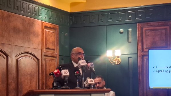 داخل المحكمة 
