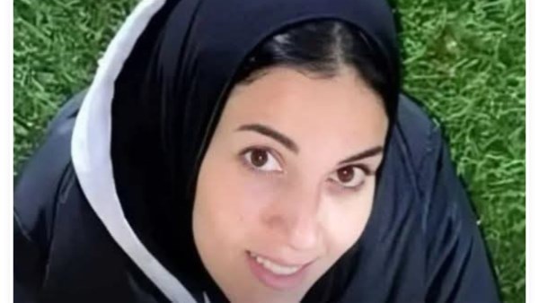 صورة اللاعبة 