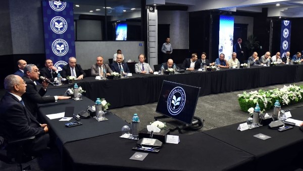 الاستثمار: بدء تشغيل 4 مناطق حرة جديدة بالعاشر وأكتوبر والعلمين وبرج العرب نهاية 2026