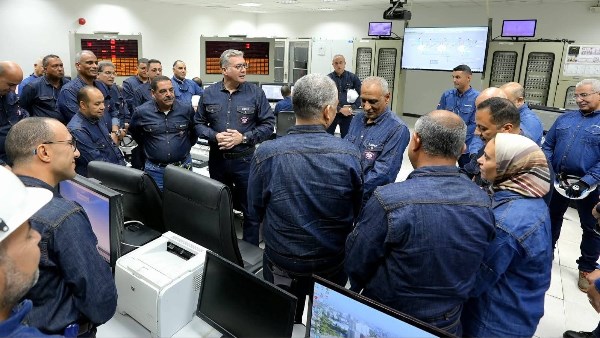 جولة تفقدية لوزير البترول 