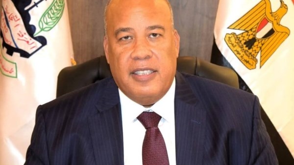عضو لجنة تنمية الصادرات يشيد بتوجه الدولة لمعالجة خام الحديد وتعظيم قيمته المضافة لتعزيز تنافسية صناعة الصلب