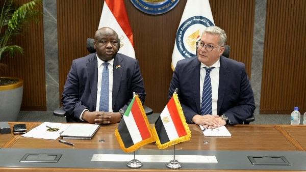 وزير البترول: إنشاء مدارس متخصصة في التعدين