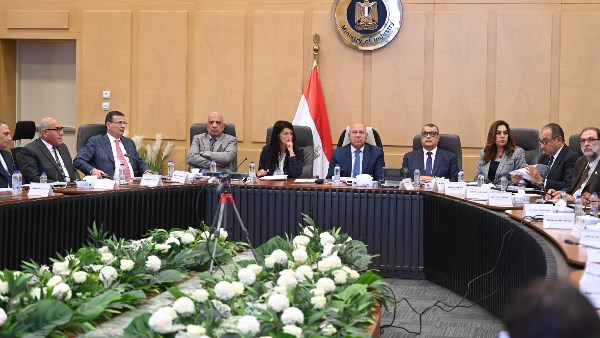 وزير الصناعة