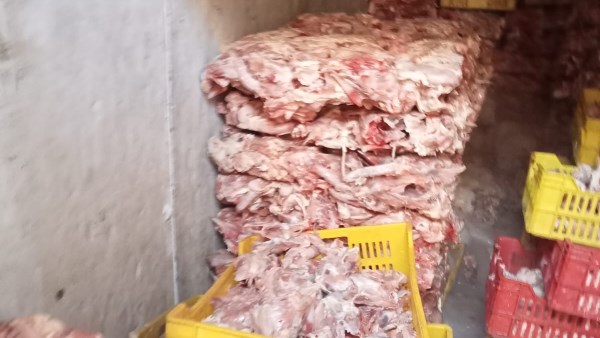 لحوم فاسدة 