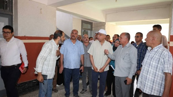 محافظ المنيا خلال الجوله 